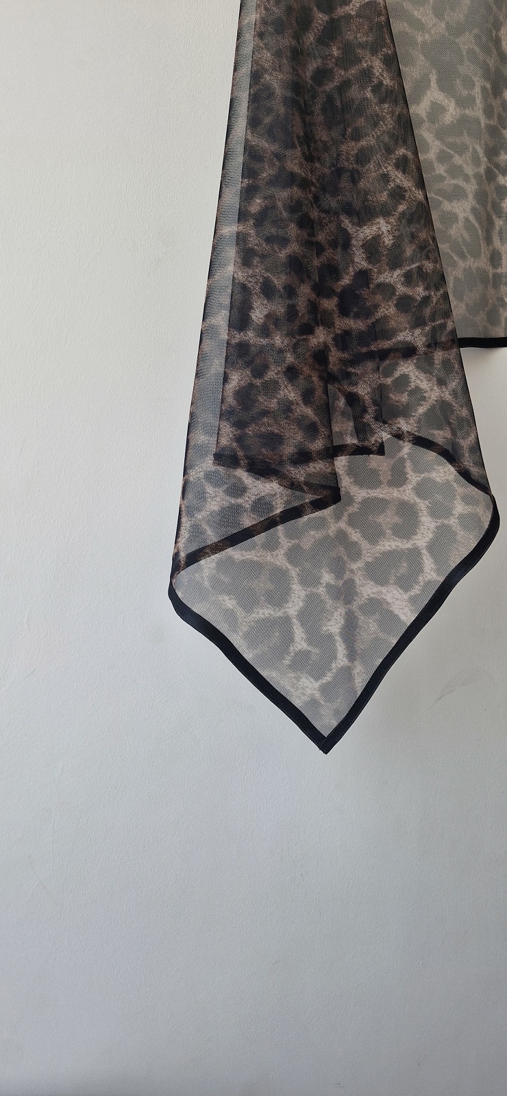 شال توری پلنگی مشکی